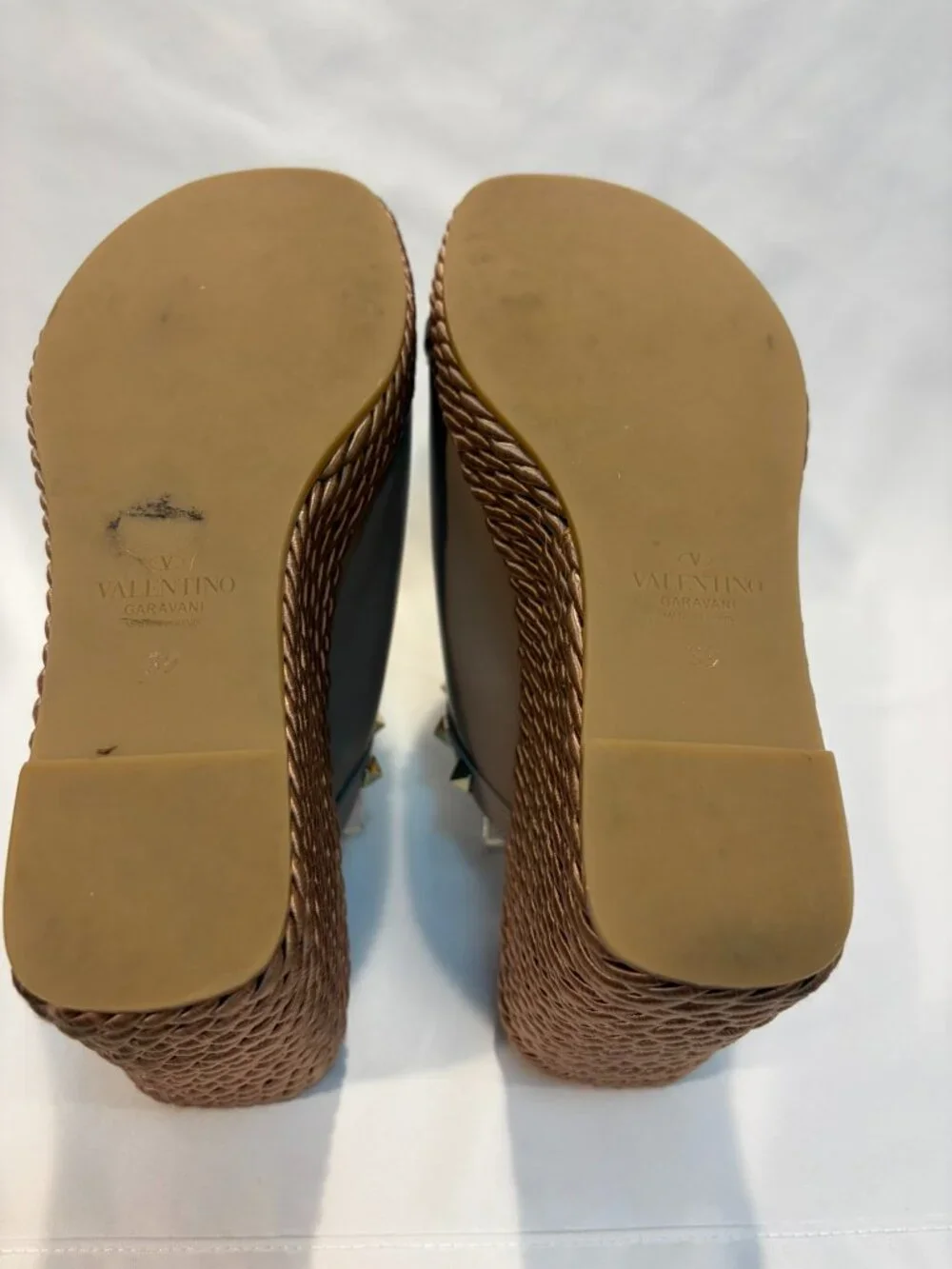 Valentino Garavani Gold Studded Leather Wedge Slide Rope Sandals Espadrille 9 - Picture 7 of 9